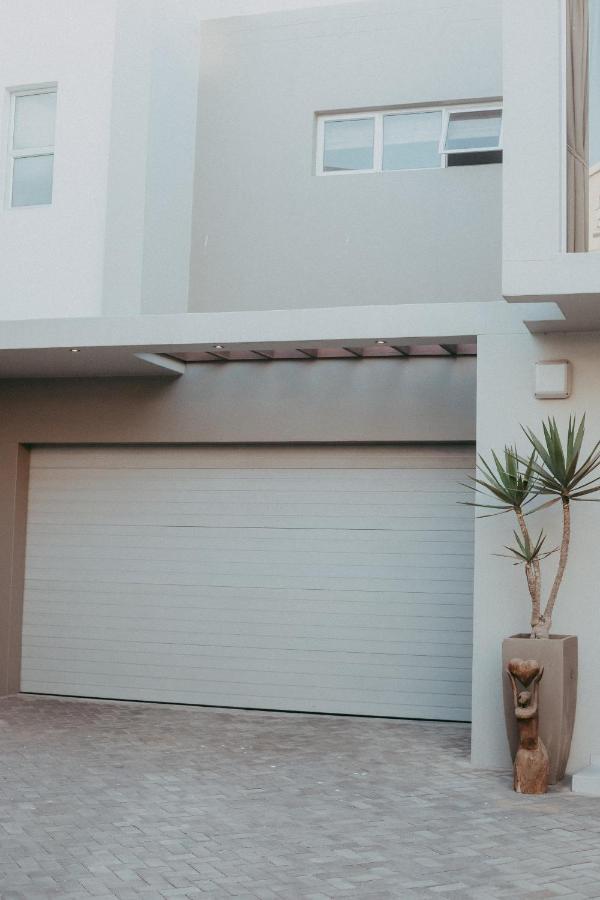 Oceana View Villa ซวาคอปมุนด์ ภายนอก รูปภาพ